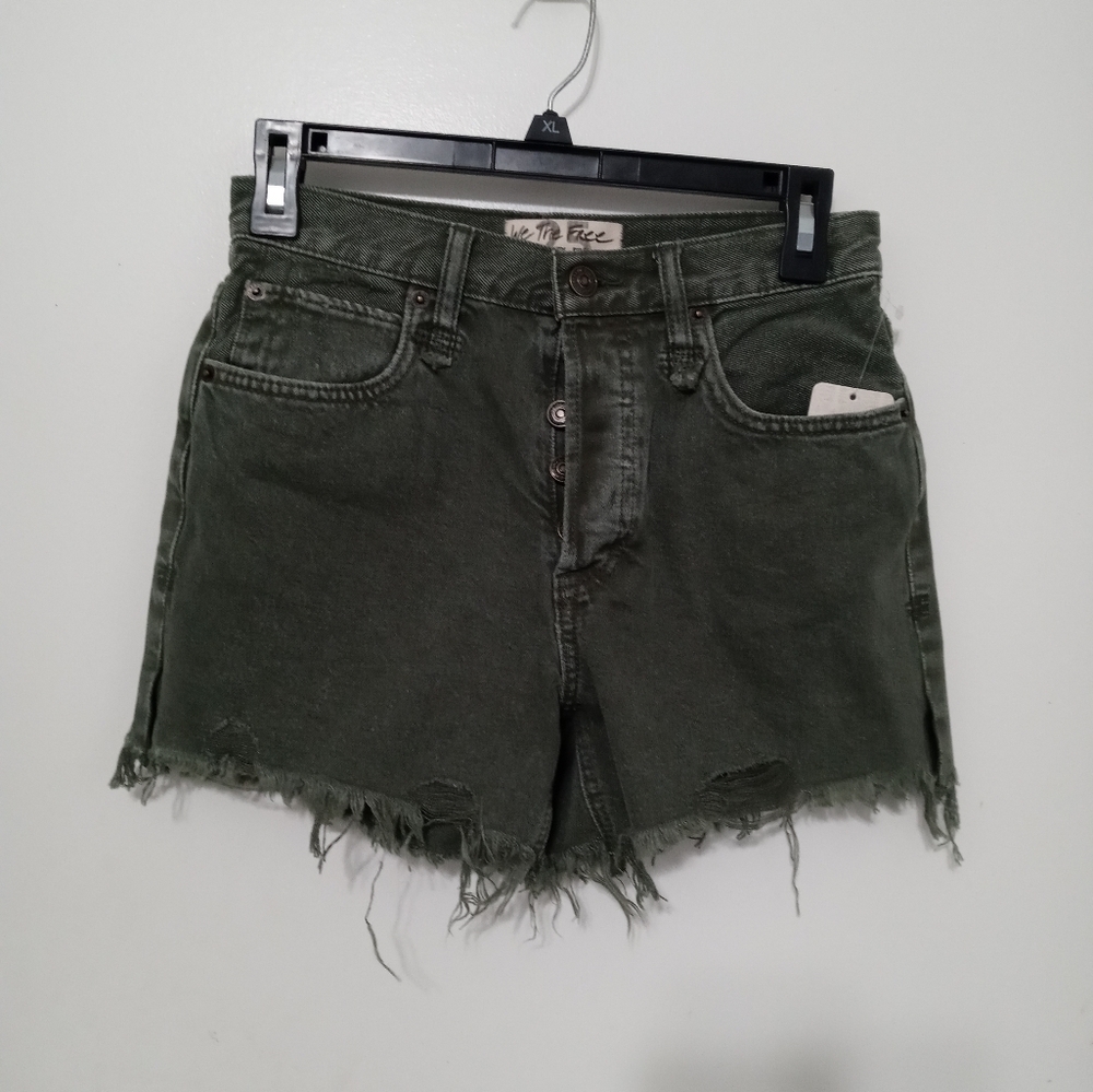 We the free 25 army green distressed button fly raw hem high rise denim shorts
